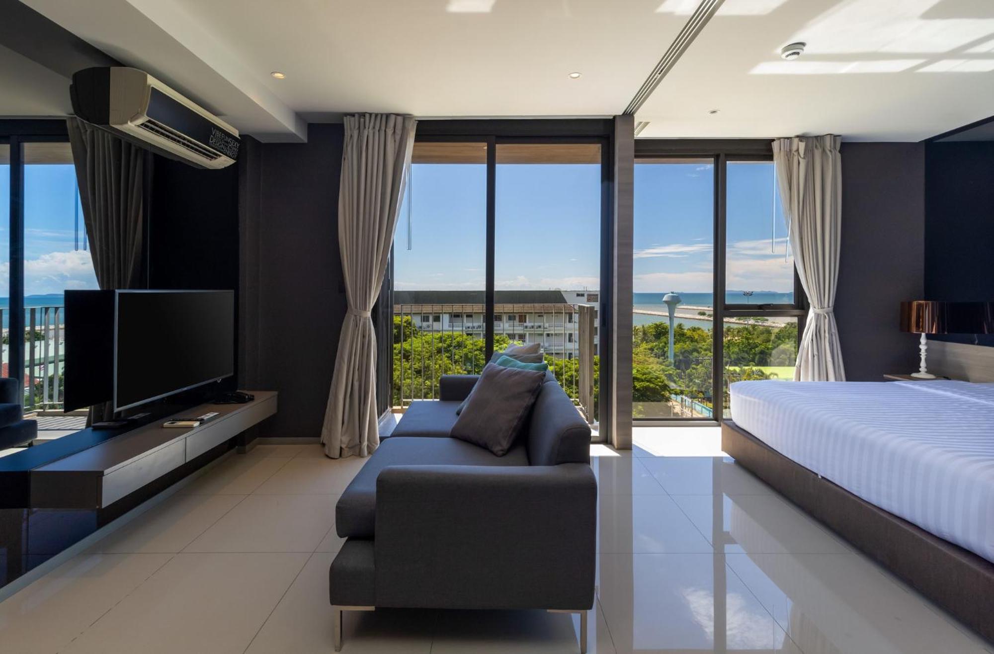 Cross Vibe Pattaya Seaphere Na Chom Thian Exterior foto